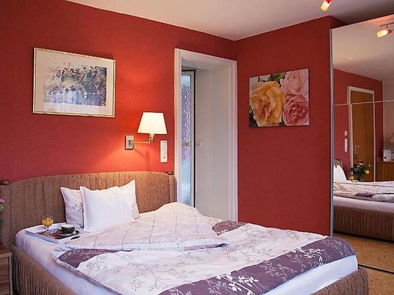 885723ACE683D8FEDE3967F7499CB42A