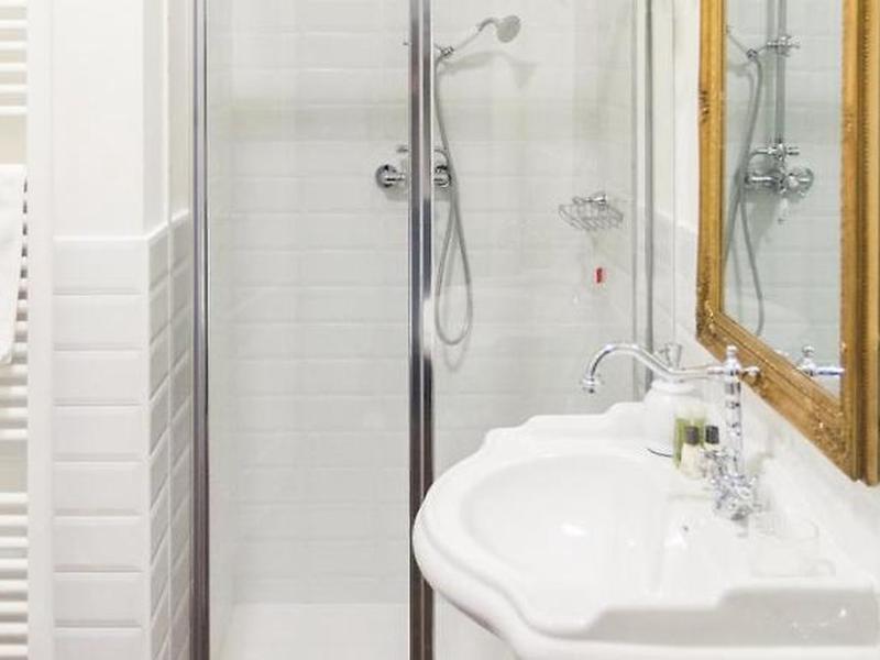 9E8C6681ABD6B51704A2C48D17764A94