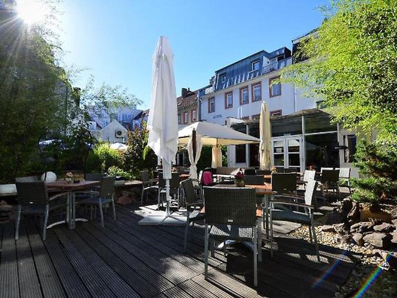 378C053EDA139D0AAB7FCF8B50CAB32A