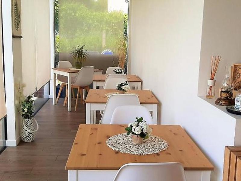 4382803D9A746794285E000B72F2FB27