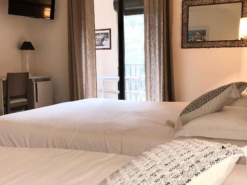 A7DBF49D58B7CC25F725D00B032D444D