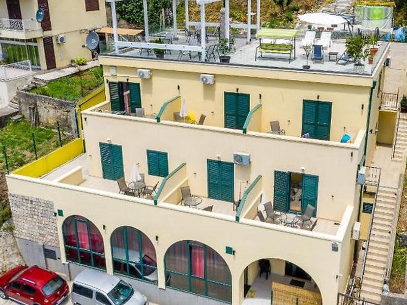 66E56B5FFAEFFA94C9BA64DF3B5B23F8