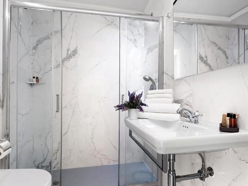 7EA3E3714DC484FC2C8814A26D9A551B