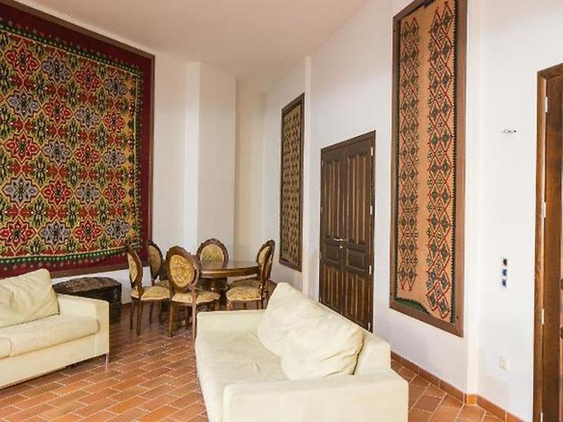 811DA6F4BAD1C5380F2A3A685F0F179F