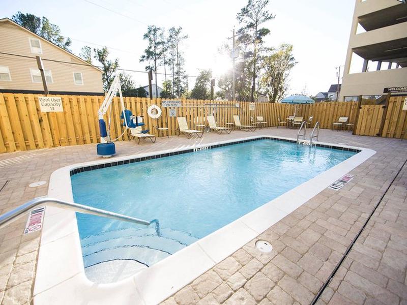 56331075EA13D0FE66DFBDEA574683B6