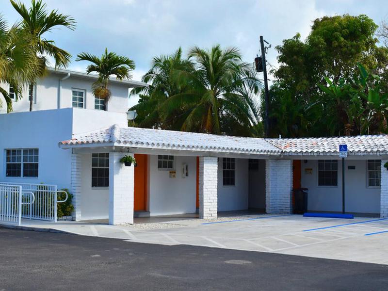 BB34A2BC1E9CECE329F2E2E9AF6AA843