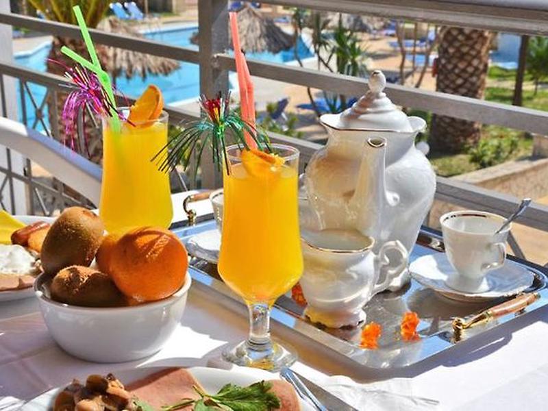 1839CB116E78C75F2CDDD90F7CCA5E7D