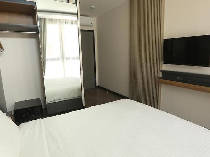 3EFA5F2CFBA245640825CD087C890143