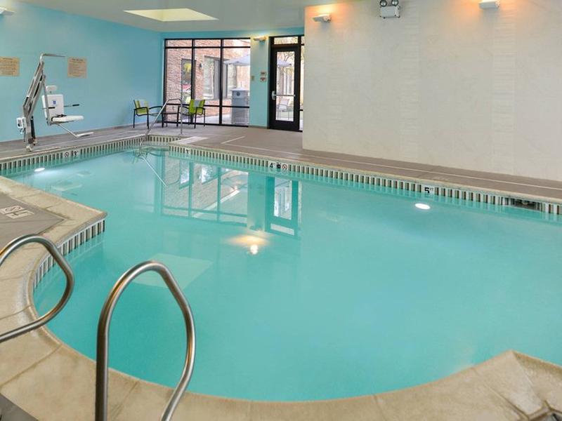 9B173CF88F9AC63B3B7AAA3D3877A646