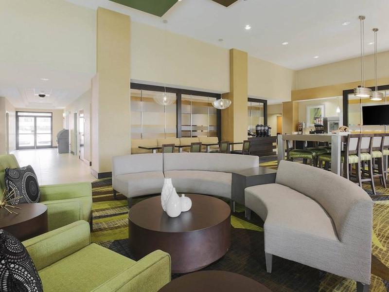 38E947D1B0812E6B0633AAF7CE4E6BA6