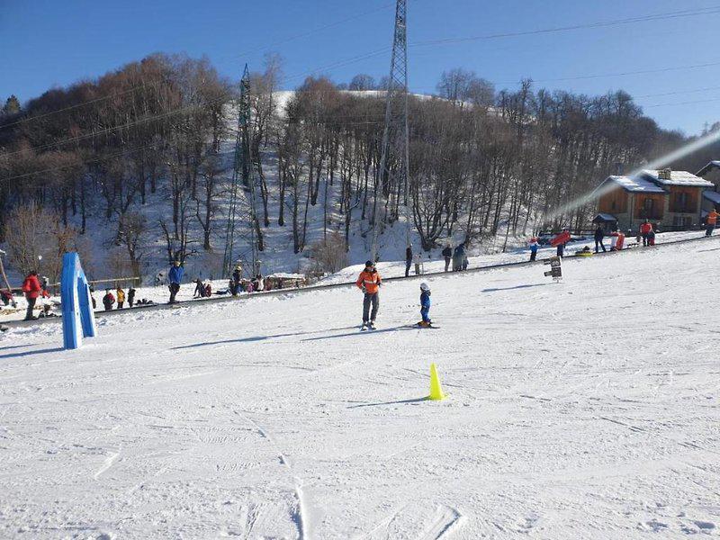 8D5B03DC8DB8B5766DAA4234C9F3D581