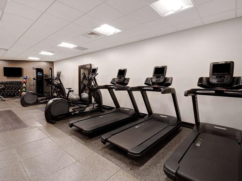 98028AE7FAB2CC4BEBA3DDBA1A564904