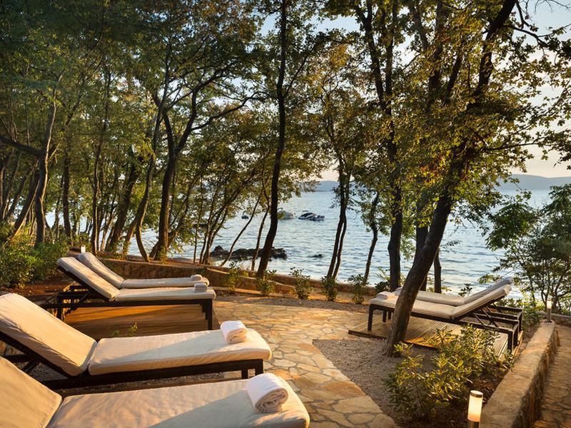 3682EC7A55773B3A30E0E6A5A2C74A27