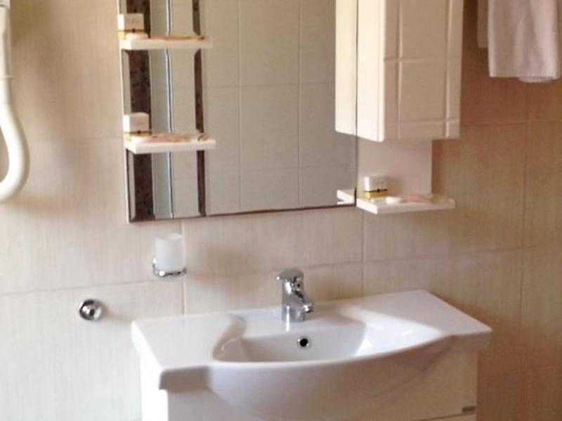 94DFAA4D970B0F50C64480E7C1687B38