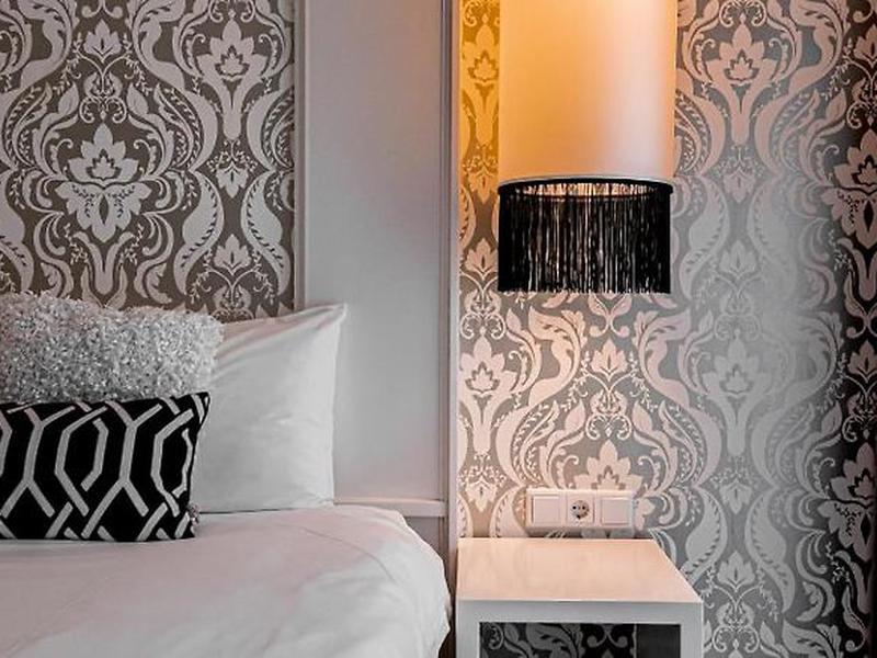 6C598D00EA4FC2BB94C469F52FF4678E