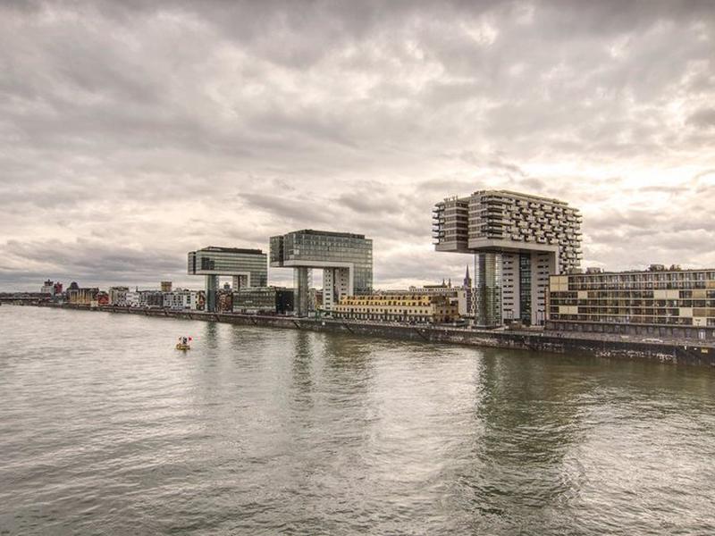 8EF8D57BE26F0C571C89DBE127034DE9