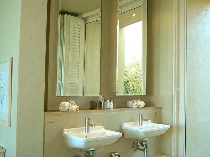 E9BB2603D925F283124073146939F28C