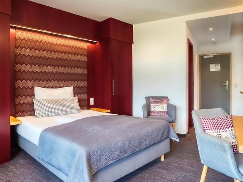 67A2F2C2E28ABDF3766501E4CF19AAE4