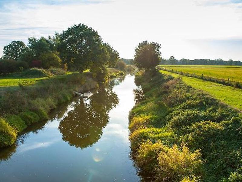 7EFA6C88D64B3EED36404BE6EC77A23A