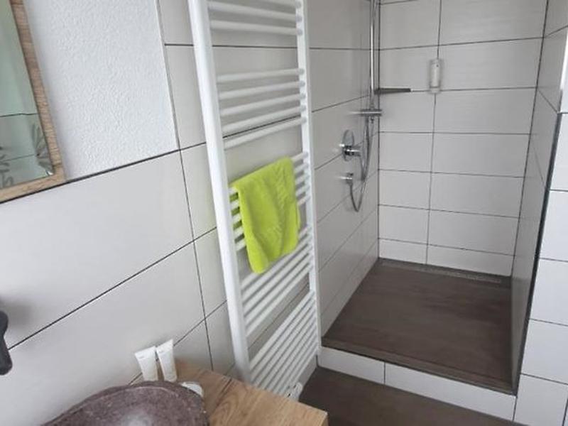 A9AAEDA4991D48E4E997847A1CD4D9F8