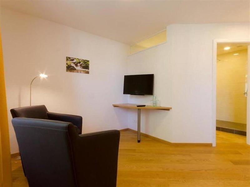 520840F24E87BD11F50B469985387631