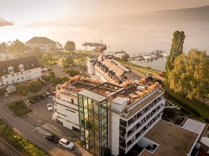 15670C88B1856D7DB8037C328AB7A442