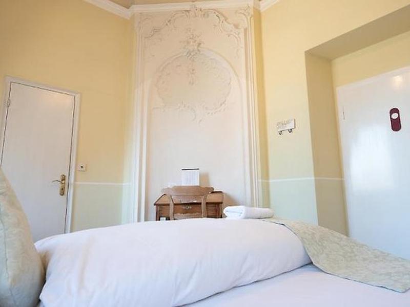 FB98DC412D7C8E979AAC9AF2C5F4240F