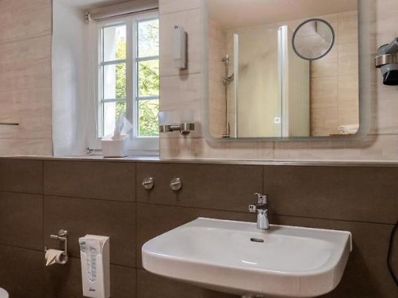 591DAB32CDE8458BB0CDF8F34CBB55B5