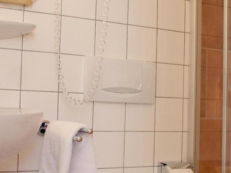 50999D98725F12066462D4183CDD5F1C