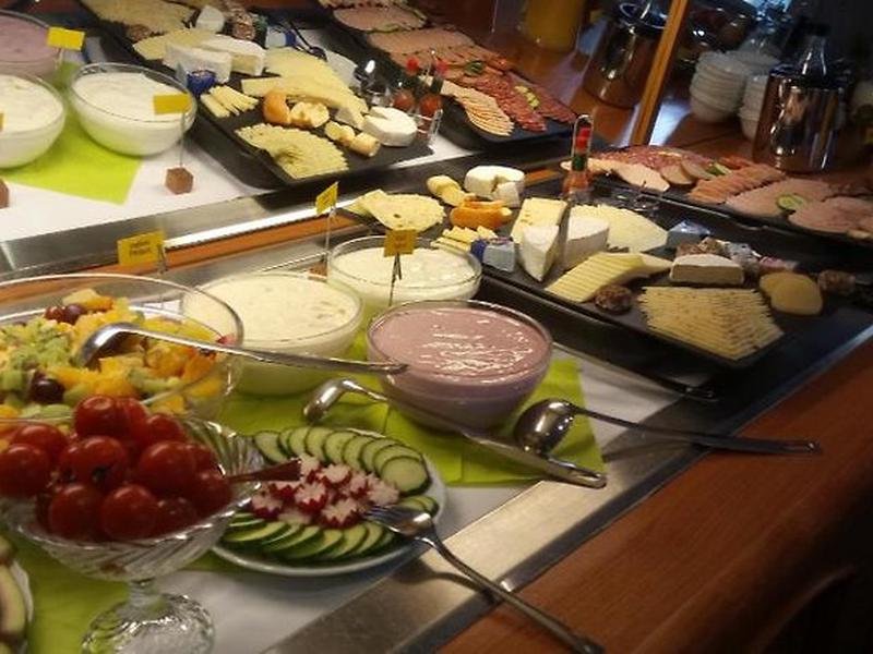 DC19D89F6EFA25F0AB7F048892D74C5E