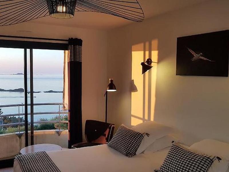 AA3F4FE383A00A2A8E5F780B89F99EAE