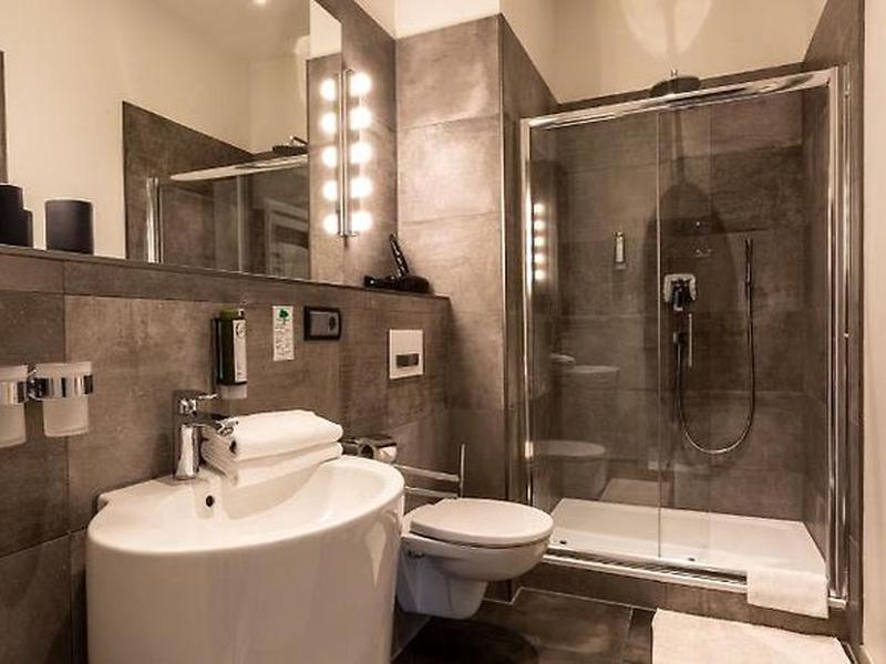 D1EF32AAF2460D7896037978B333439D