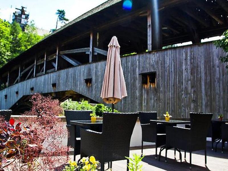 11E16A6C5912122CD86580F2E1DEA631