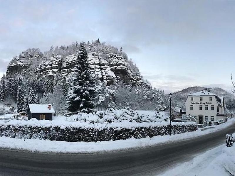 3DDA9E275364354EE88524340DA63D86