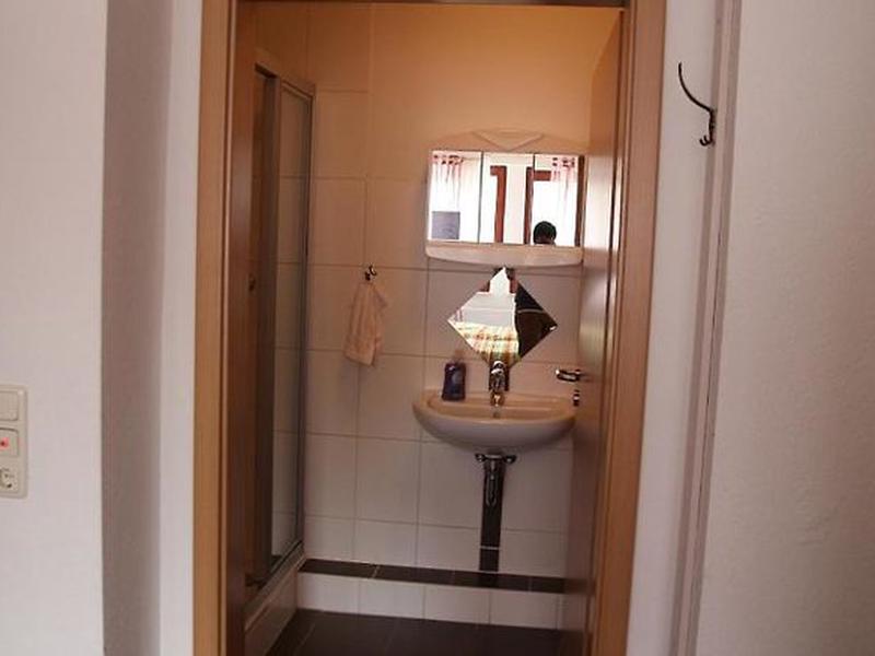 36019664B50F29417275565FF282CCAF