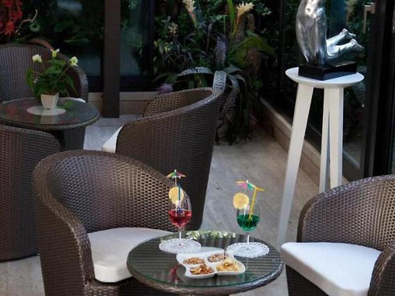 D98E722818AFC4D7D6DF88780EEA6A6B