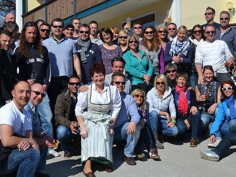 7692D439E66E7DA3448FF4D4C8D2C22E