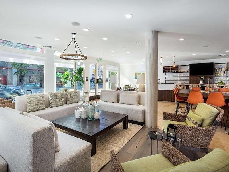 834BF59A84C8E57A9F92875E103C46DA