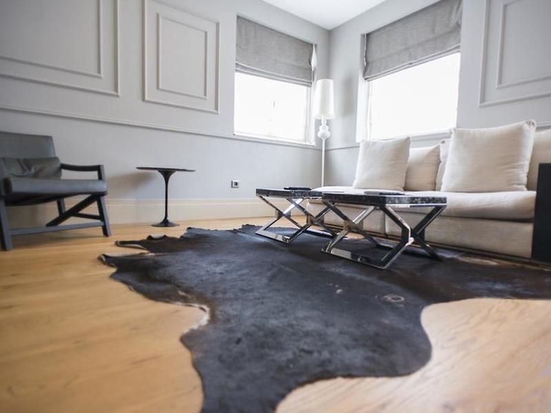 773513F01B97156A92D375E6481412B5