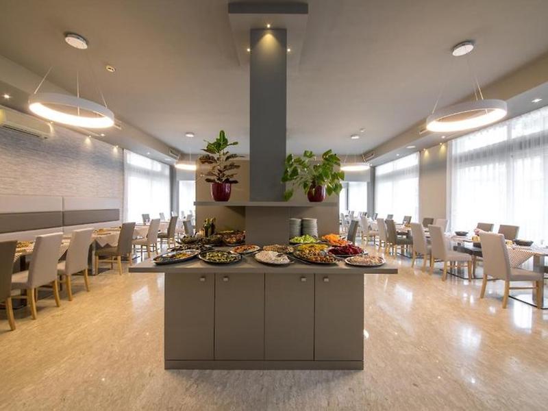 2CE8E917149BAF76A62B3895EA4253BE