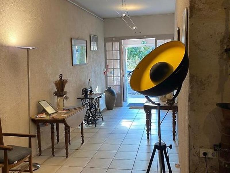 36951222105B461E7F8229C45972841F