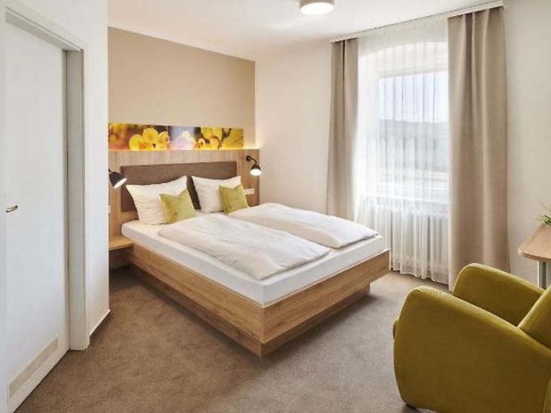 302AFF54649AB27F404F8B8B58E61407