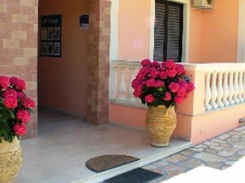 6F7116666AEBBB34A6E1E09C9B35172B