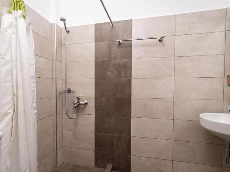 9A5293518DC1A0F5C7D851D060E871FD