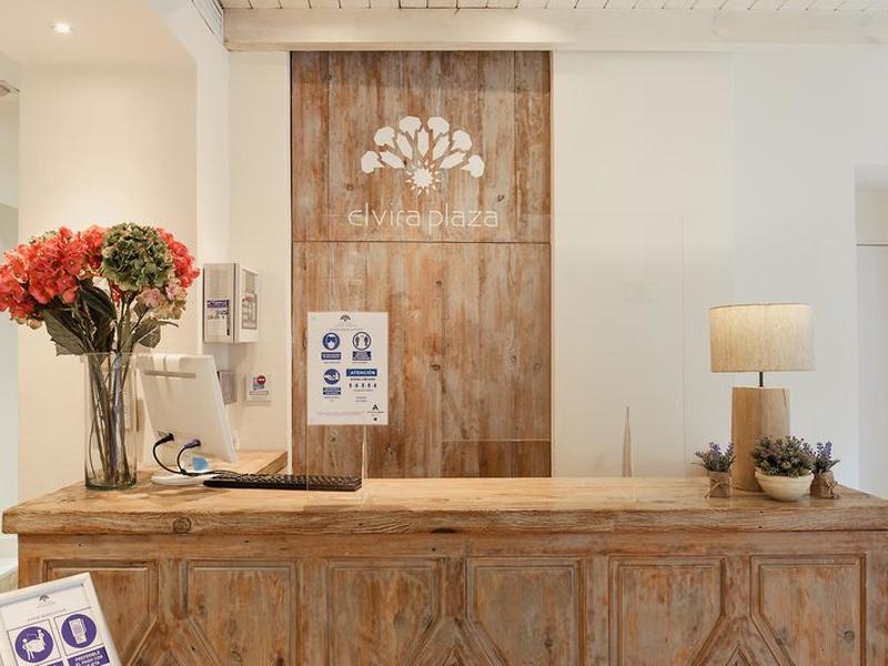 E1F00EE6E3B41FFE9FA7F4DECB48E0F2