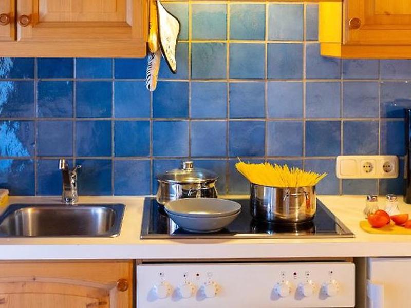 2BC2B7FEF829A7E0574FB6F4F53A4927