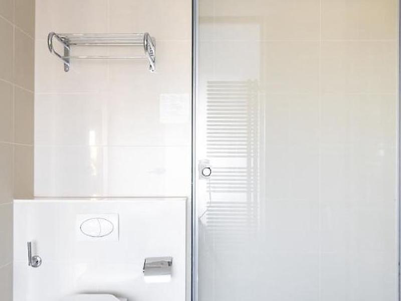 94E4DFBCBECE335283541573084FACDC