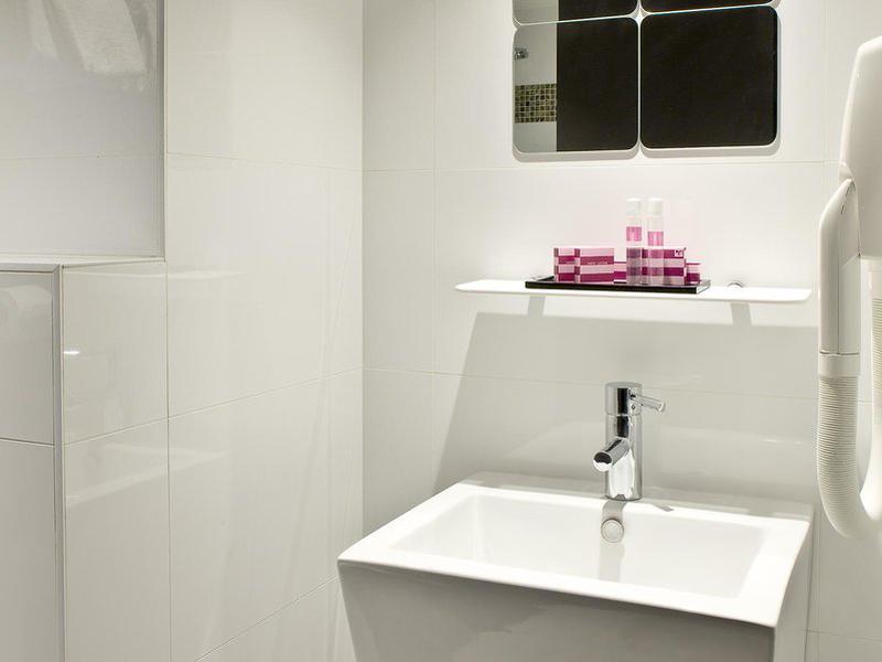 1043872487A0F35519CD23F9340D7325