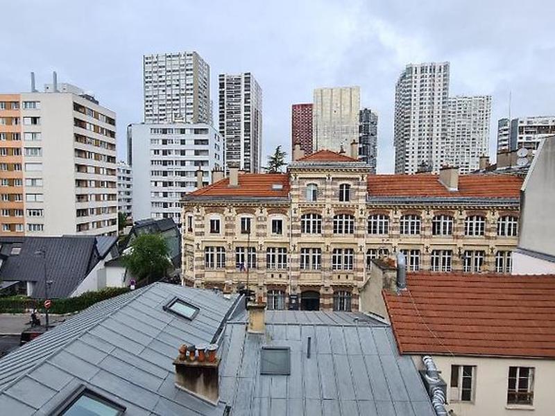 DDF7257B9B641E1C86F019F3225F202E