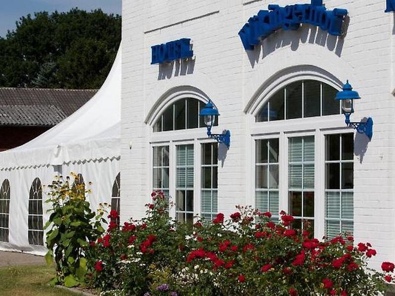 4C873E529AC4701F7194E9240A458A6A